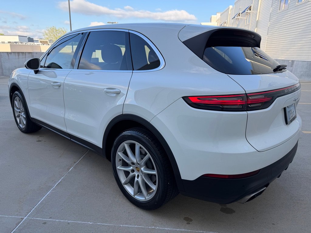Used 2019 Porsche Cayenne AWD/4WD image 5