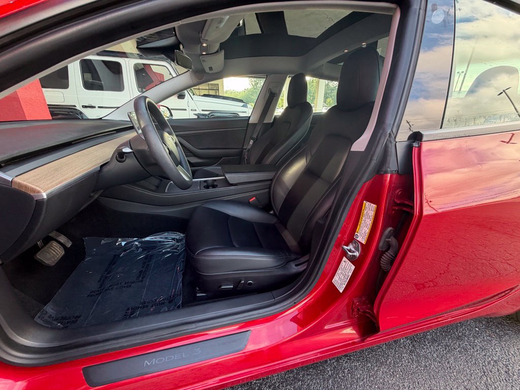 Used 2021 Tesla Model 3 Standard Range Plus RWD image 29