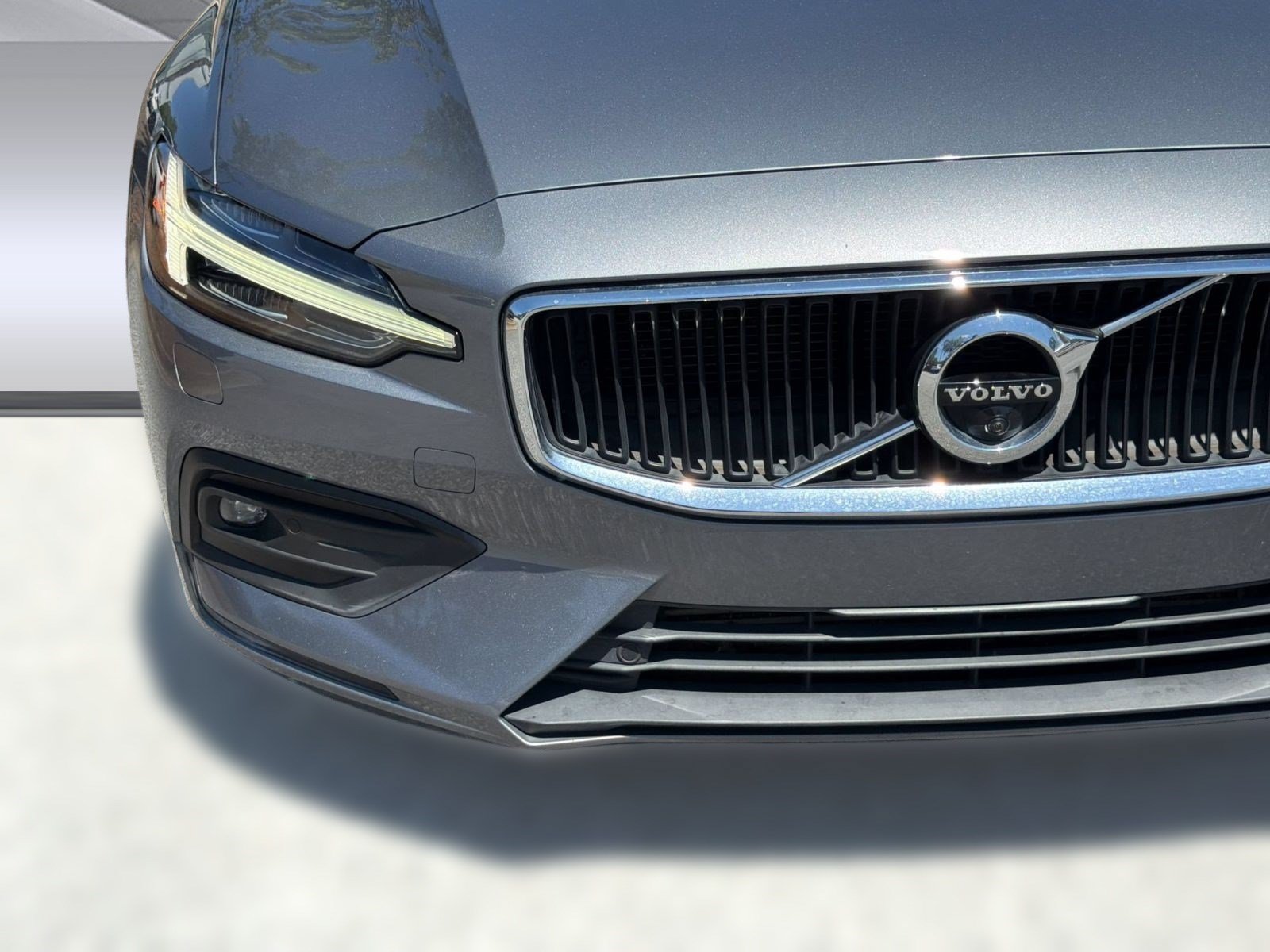 Used 2020 Volvo S60 T5 Momentum FWD image 11