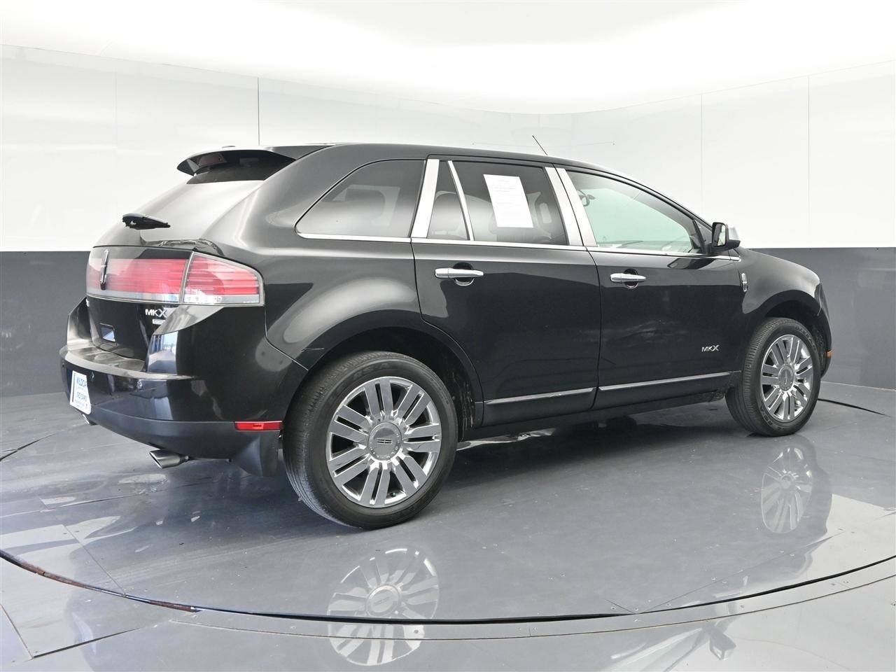 Used 2010 Lincoln MKX AWD image 5