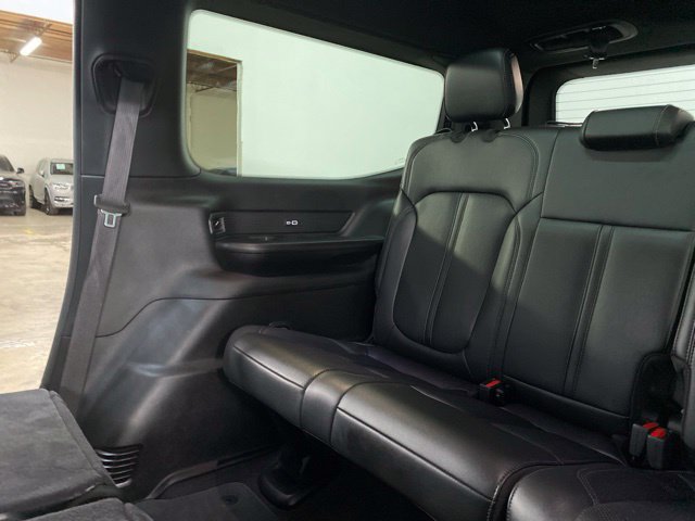 Used 2023 Jeep Wagoneer 4WD w/ Premium Group I image 89