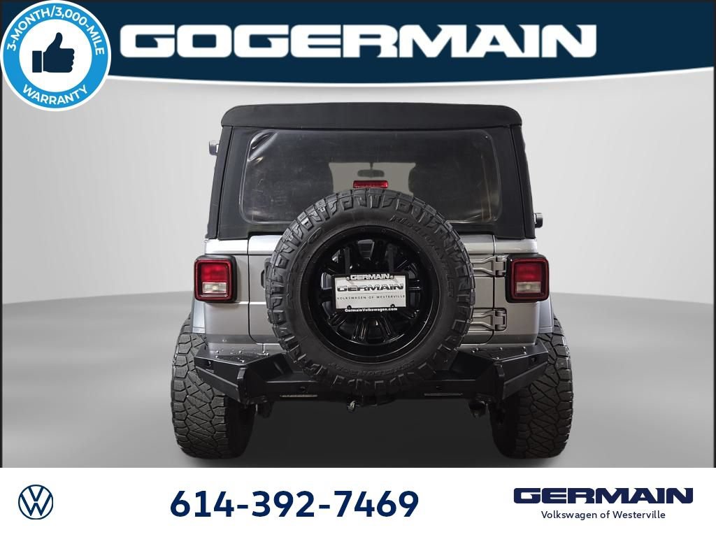 Used 2018 Jeep Wrangler Unlimited Sport S AWD/4WD image 9
