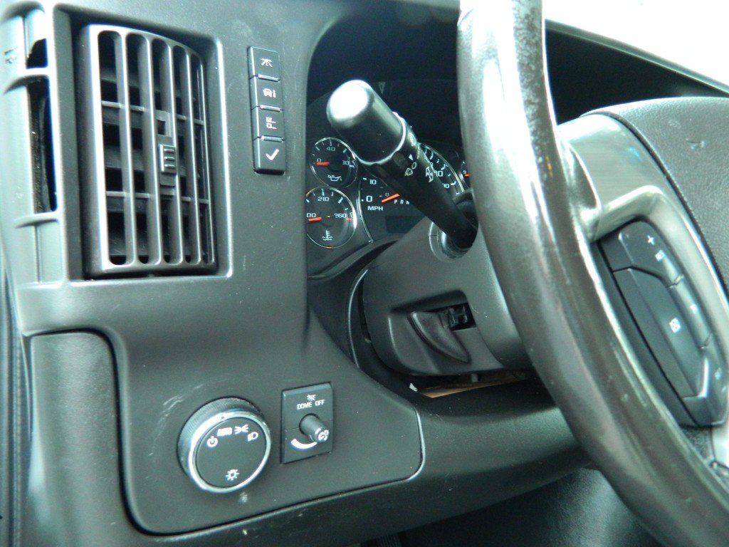 Used 2019 Chevrolet Express 2500 w/ Communications Package image 20