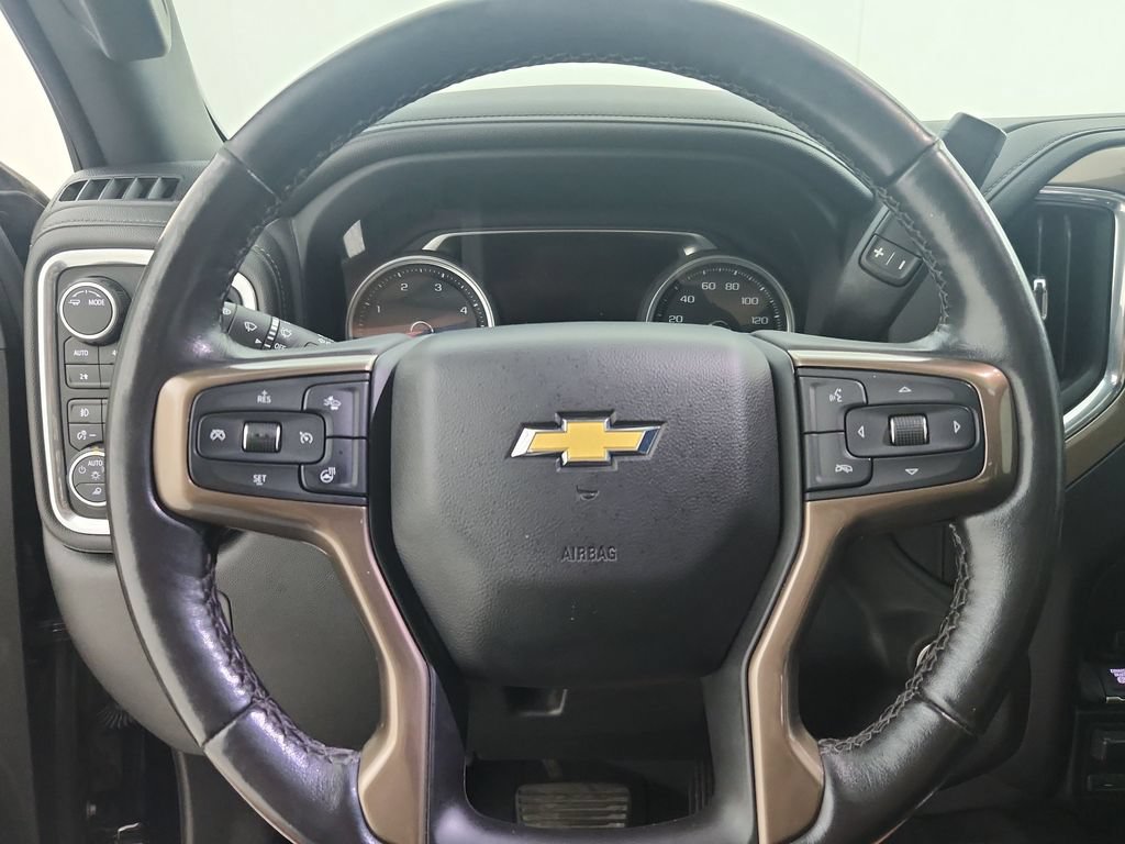 Used 2022 Chevrolet Silverado 2500 High Country AWD/4WD image 16