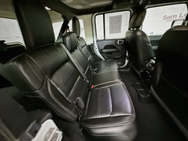 Used 2020 Jeep Wrangler Unlimited Sahara AWD/4WD image 27