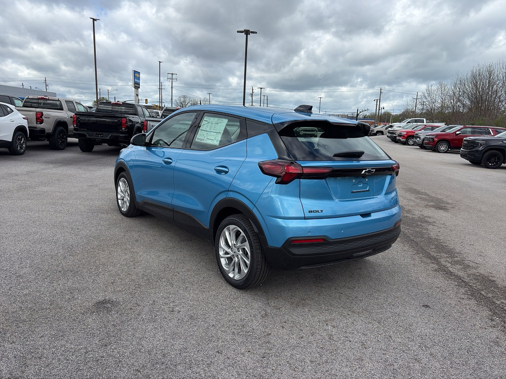 New 2027 Chevrolet Bolt LT FWD image 4