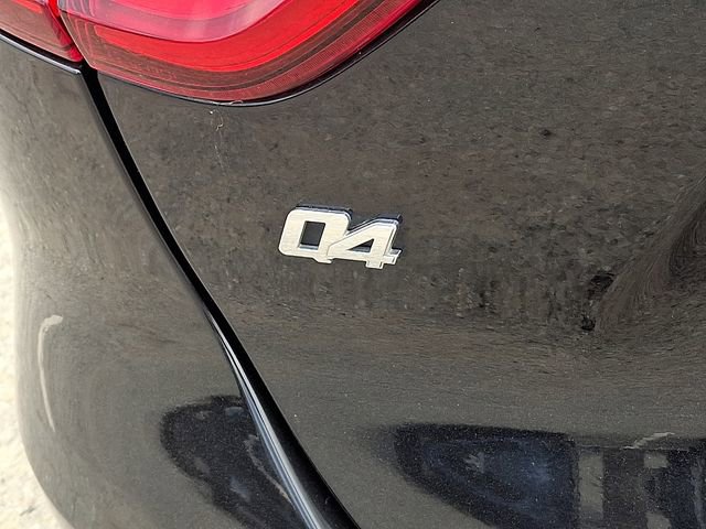 Used 2020 Maserati Levante AWD/4WD image 37