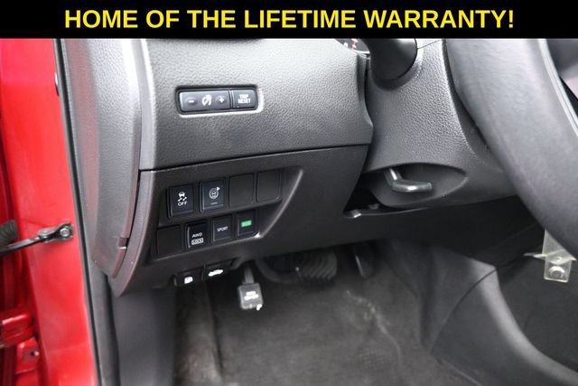 Used 2017 Nissan Rogue S AWD/4WD image 16