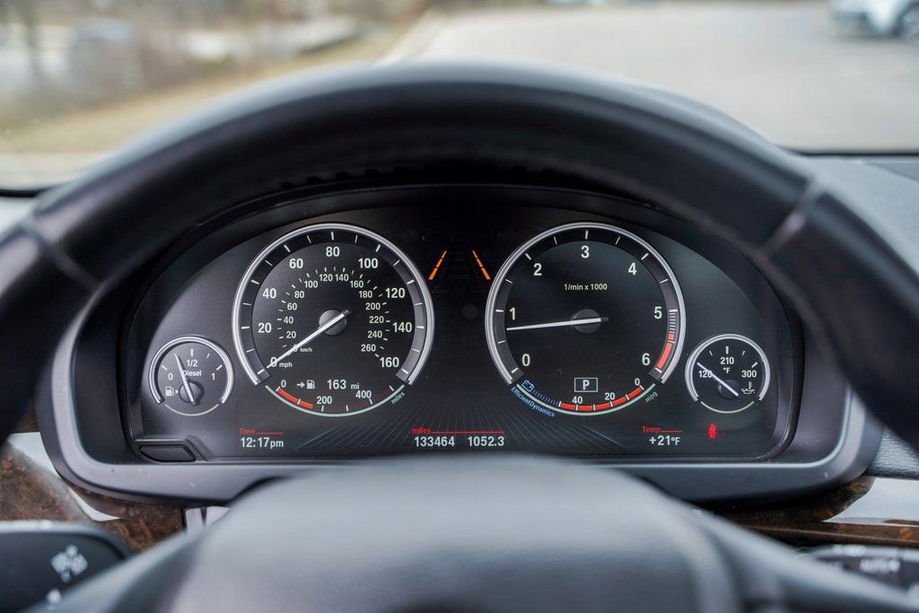 Used 2016 BMW X5 xDrive35d image 21