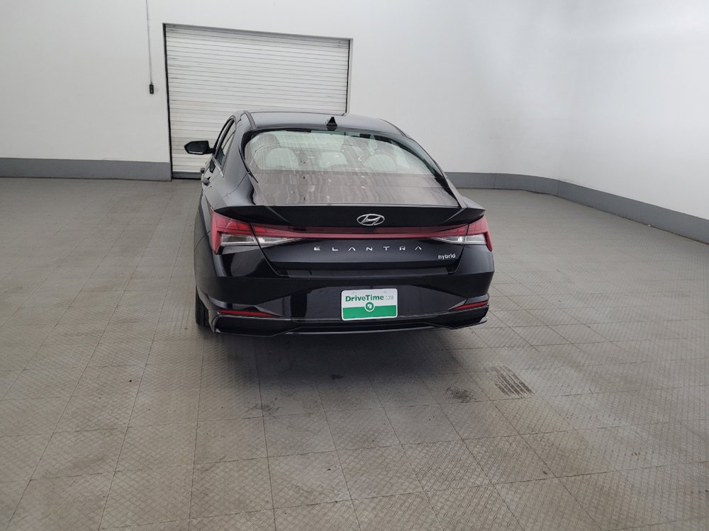 Used 2023 Hyundai Elantra Limited FWD image 6