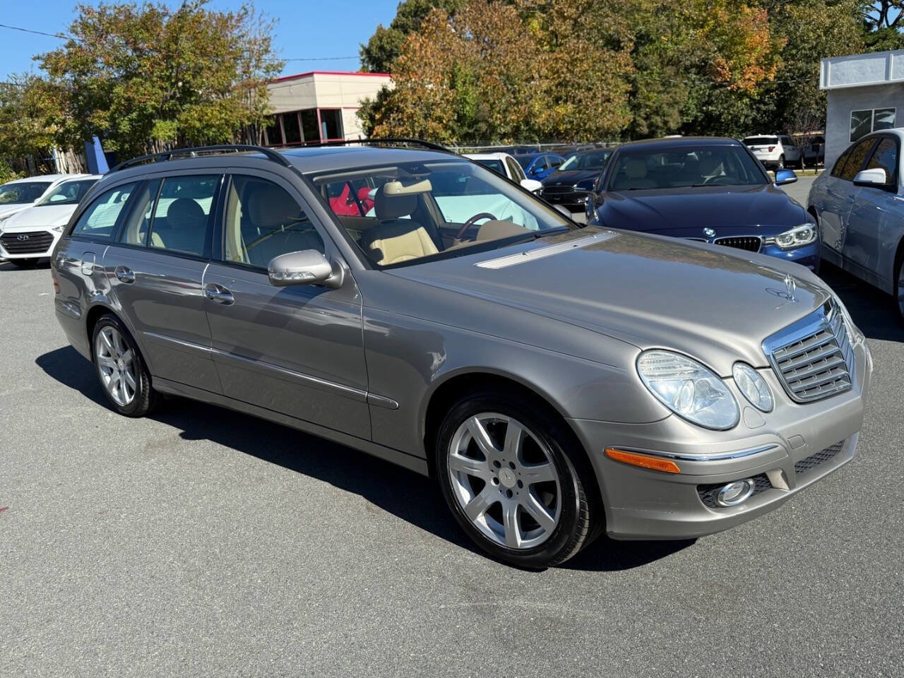 Used 2008 Mercedes-Benz E 350 4MATIC Wagon w/ Premium Pkg 2 image 3