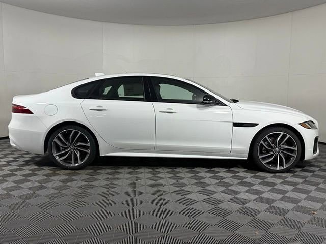 New 2024 Jaguar XF R-Dynamic SE image 6