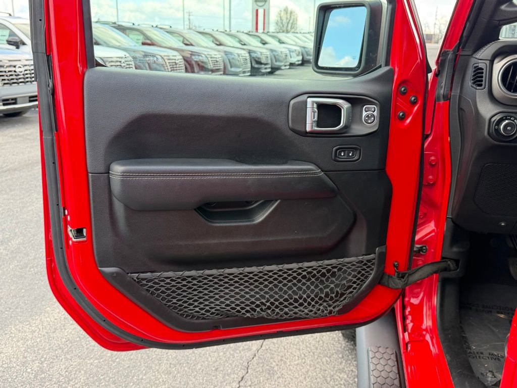 Used 2021 Jeep Wrangler Unlimited Sahara image 13