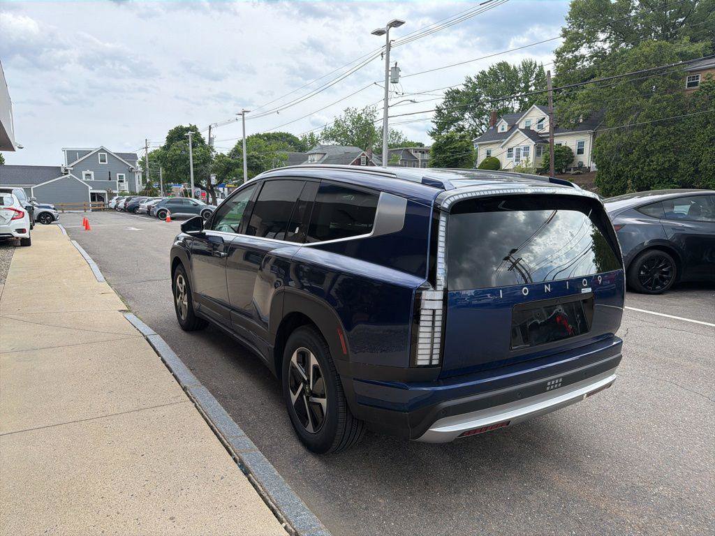 New 2026 Hyundai Ioniq 9 S RWD image 3
