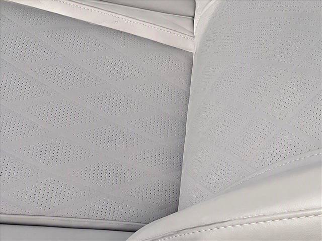 New 2027 Mercedes-Benz E 450 4MATIC Sedan image 21