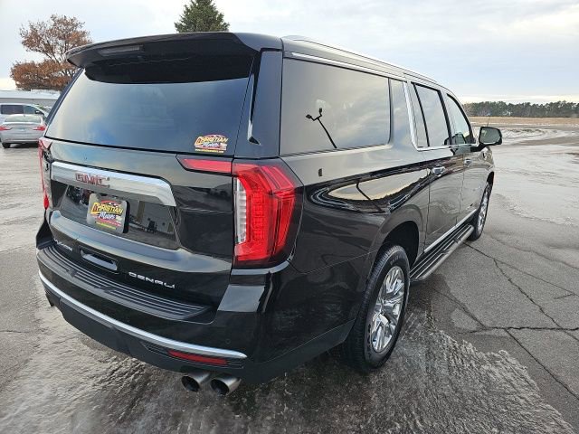 Used 2021 GMC Yukon XL Denali w/ LPO, Illumination Package image 5