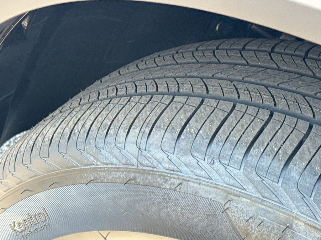 New 2026 Nissan Rogue SV image 10