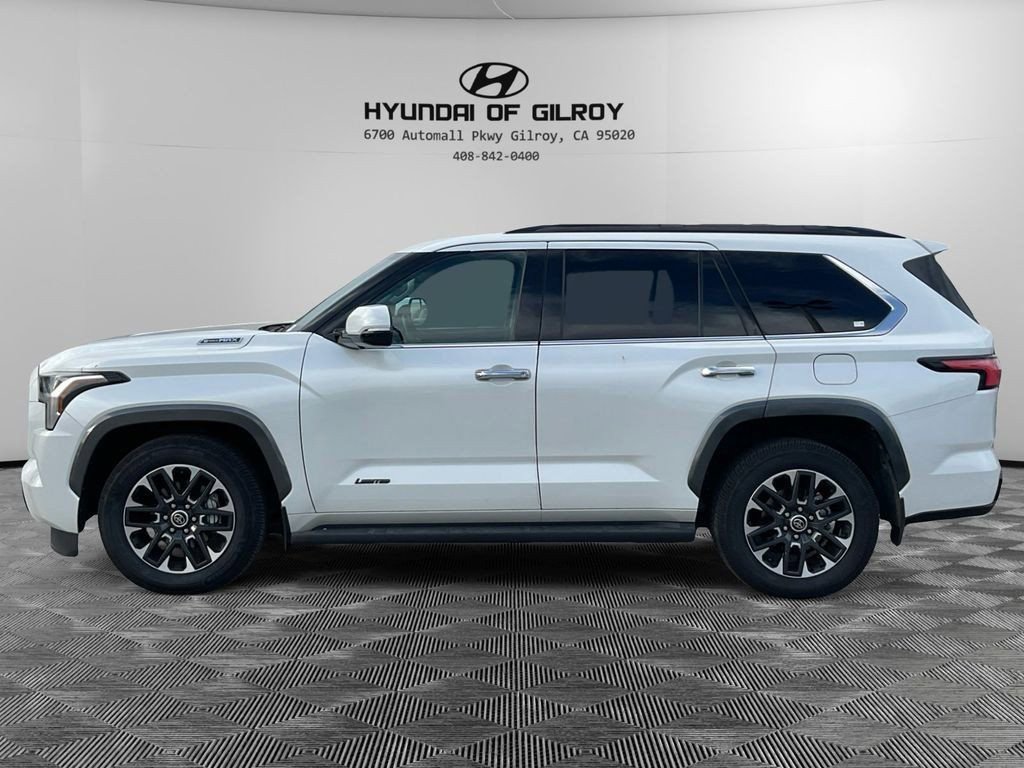 Used 2023 Toyota Sequoia Limited image 8