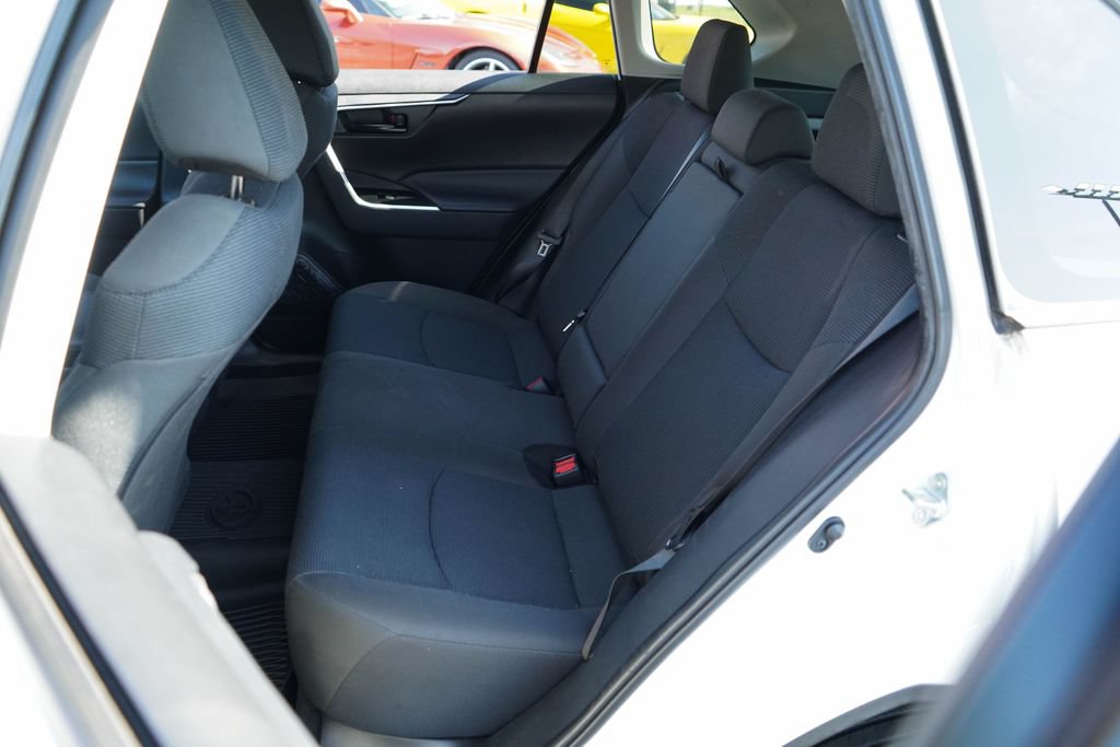 Used 2023 Toyota RAV4 LE FWD image 8