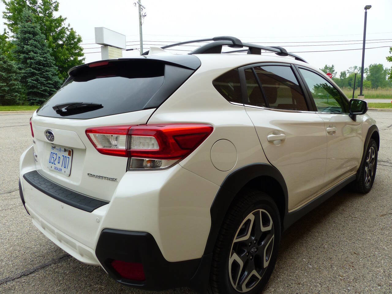 Used 2019 Subaru Crosstrek 2.0i Limited w/ Popular Package #4 image 12