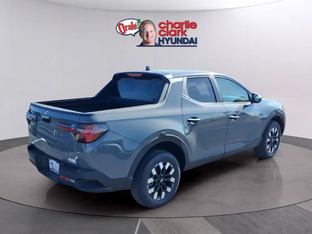 New 2027 Hyundai Santa Cruz SE FWD image 6
