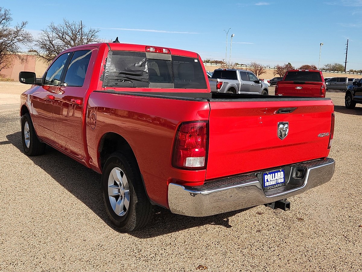 Used 2019 RAM 1500 Classic SLT w/ Luxury Group image 2