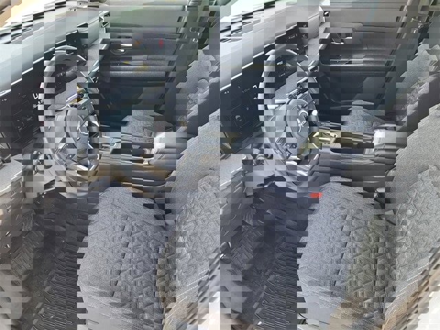 Certified 2025 Nissan Kicks SV w/ Illumination Package image 25