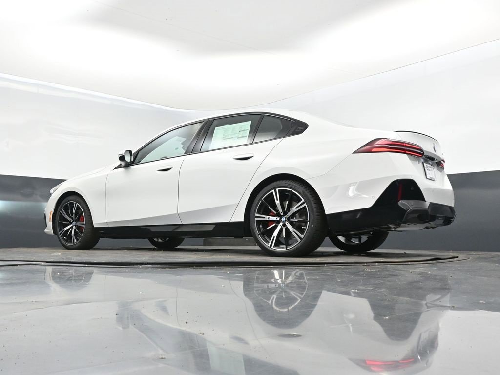 New 2026 BMW 530i w/ M Sport Package image 33