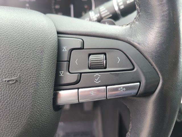Used 2023 Cadillac XT4 Premium Luxury FWD image 30
