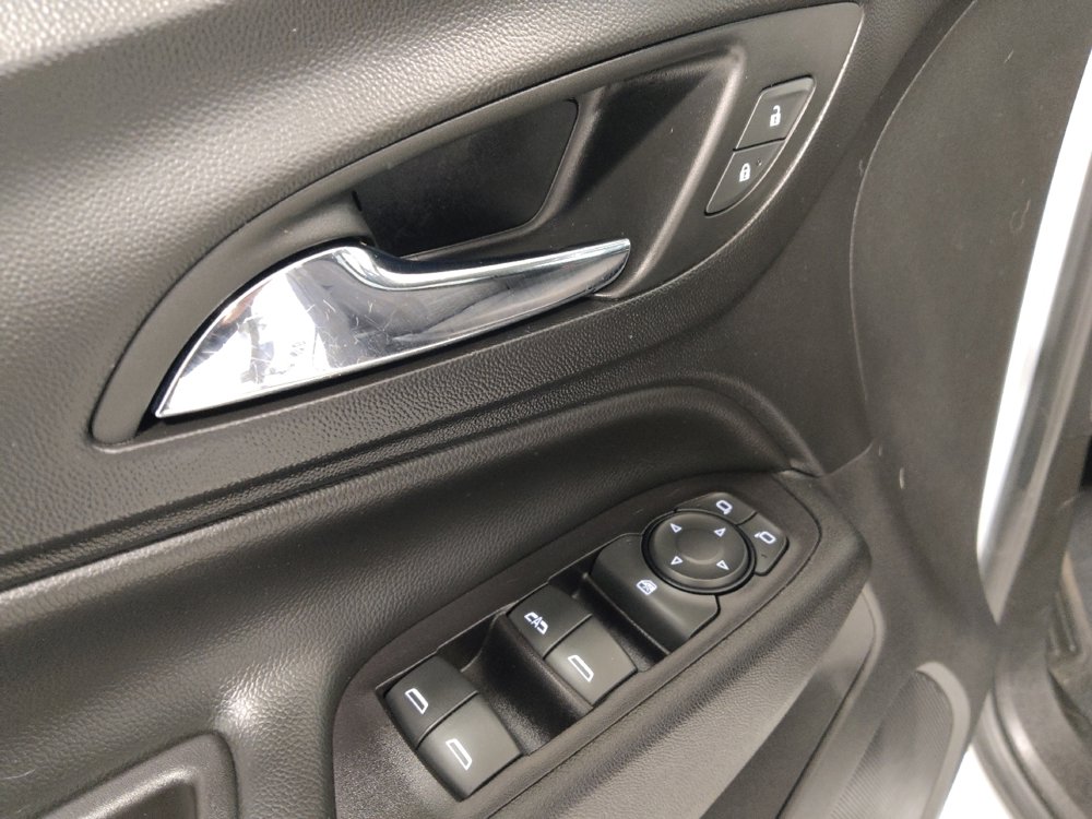 Used 2019 Chevrolet Equinox LT image 27