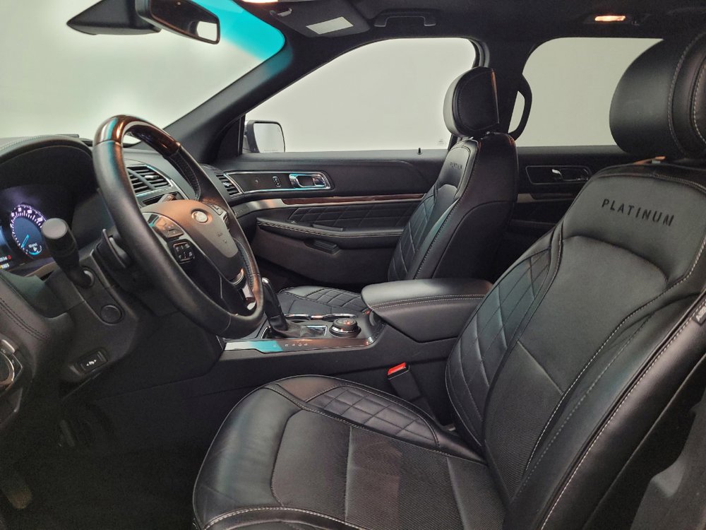 Used 2017 Ford Explorer Platinum AWD/4WD image 17