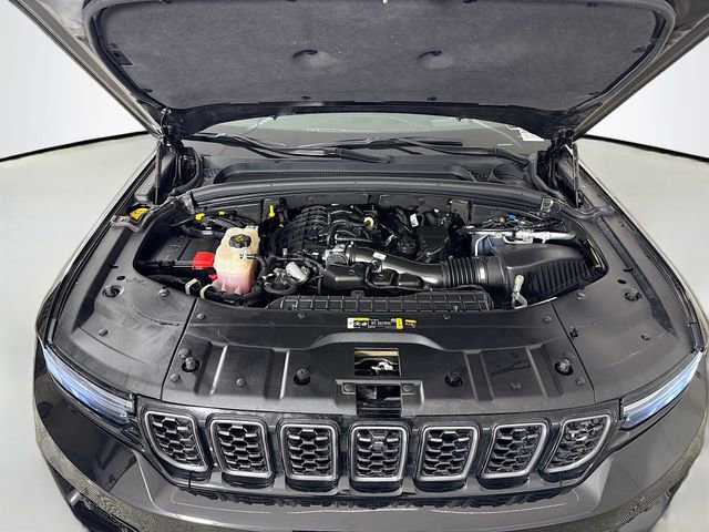 Used 2024 Jeep Grand Cherokee Summit w/ Adv Protech Group IV image 29