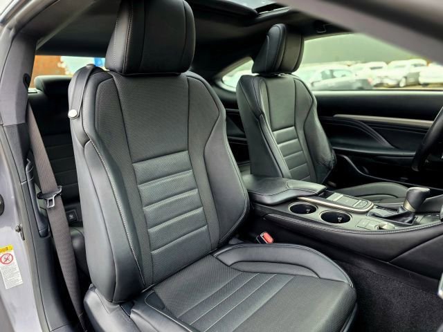 Used 2016 Lexus RC 200t image 29