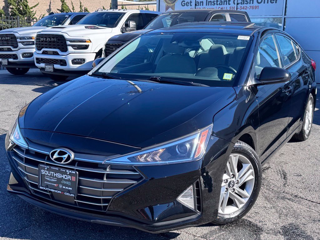 Used 2019 Hyundai Elantra Value Edition FWD image 3