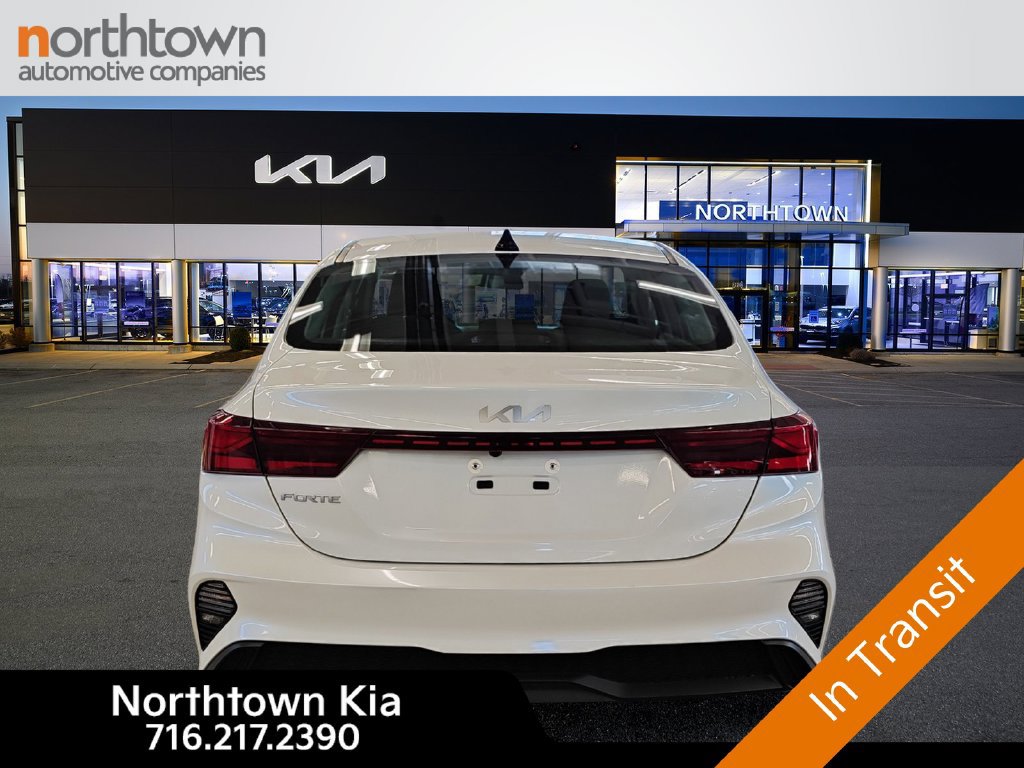 Certified 2024 Kia Forte LXS w/ LXS Technology Package FWD image 5
