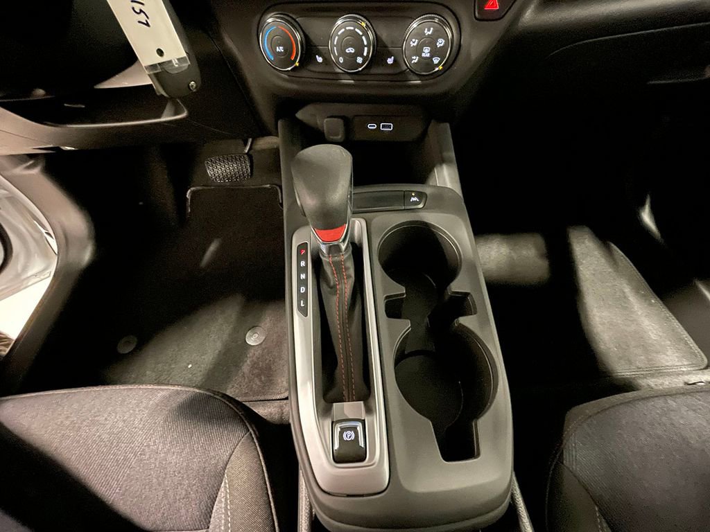 Used 2024 Chevrolet Trax RS w/ Driver Confidence Package image 33