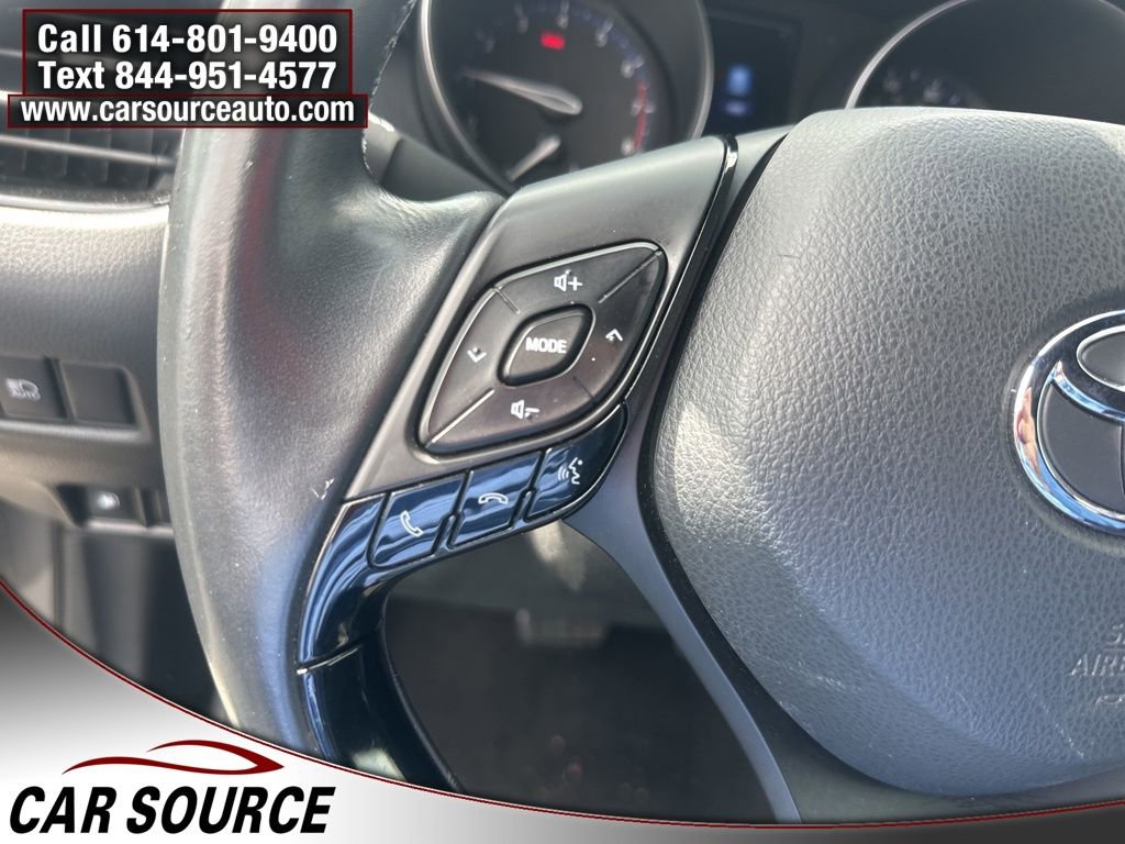 Used 2018 Toyota C-HR XLE image 16