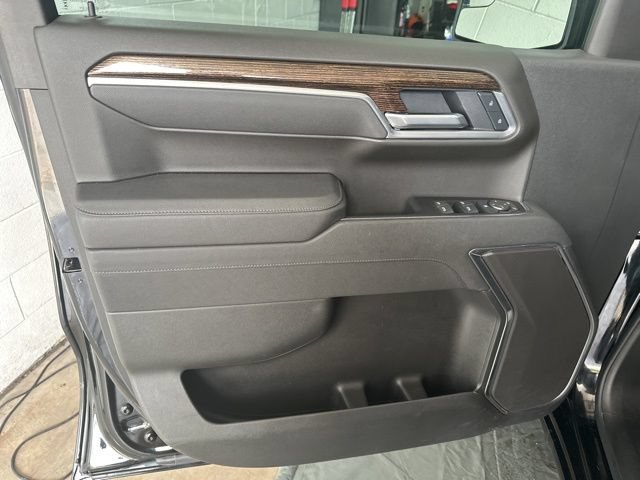 Used 2025 GMC Sierra 1500 Elevation AWD/4WD image 8