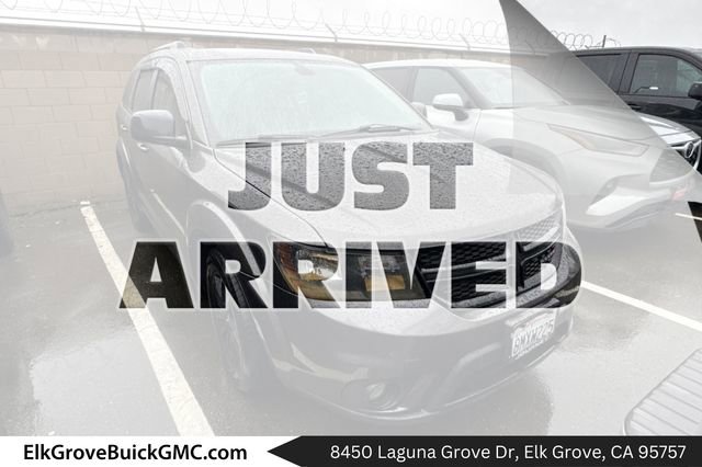 Used 2019 Dodge Journey SE w/ Blacktop Package