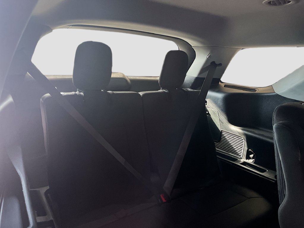 Used 2021 Ford Explorer XLT RWD image 26