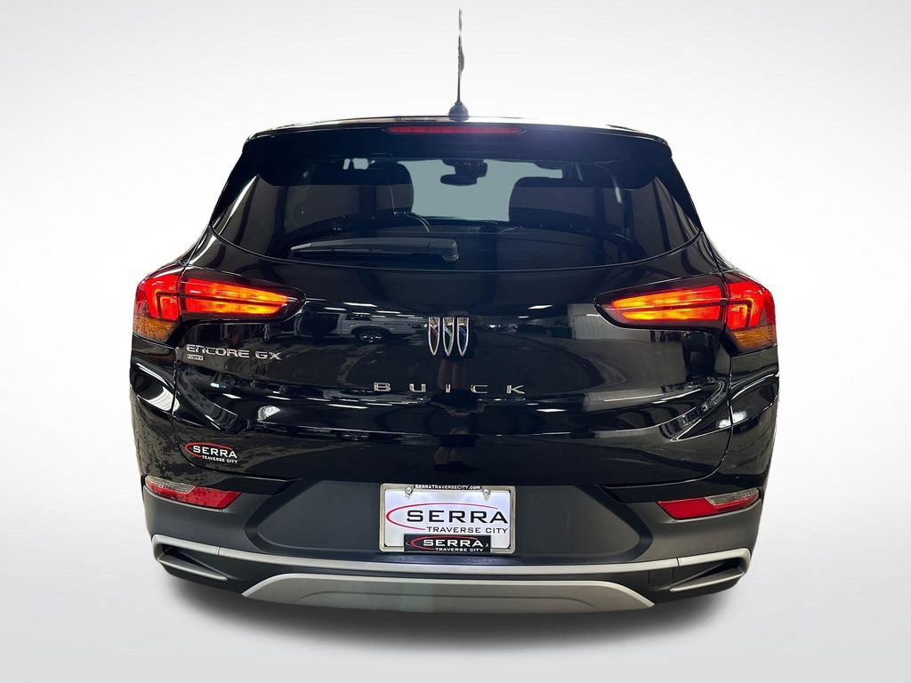 Used 2024 Buick Encore GX Preferred w/ Comfort Package AWD/4WD image 4