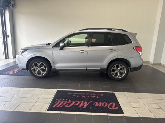 Used 2017 Subaru Forester 2.5i Touring AWD/4WD image 1