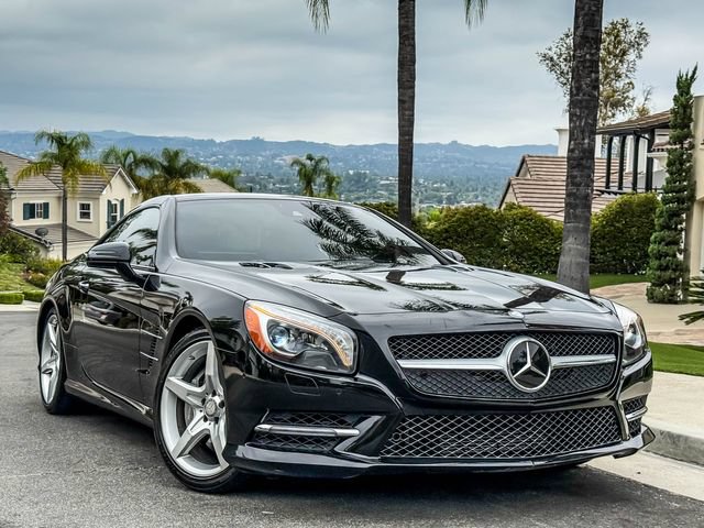 Used 2013 Mercedes-Benz SL 550 image 1