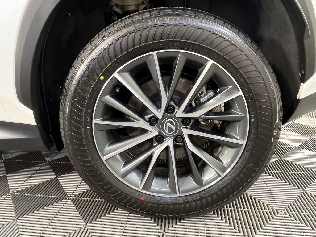 Used 2025 Lexus NX 350h AWD w/ Accessory Package (2T) image 13