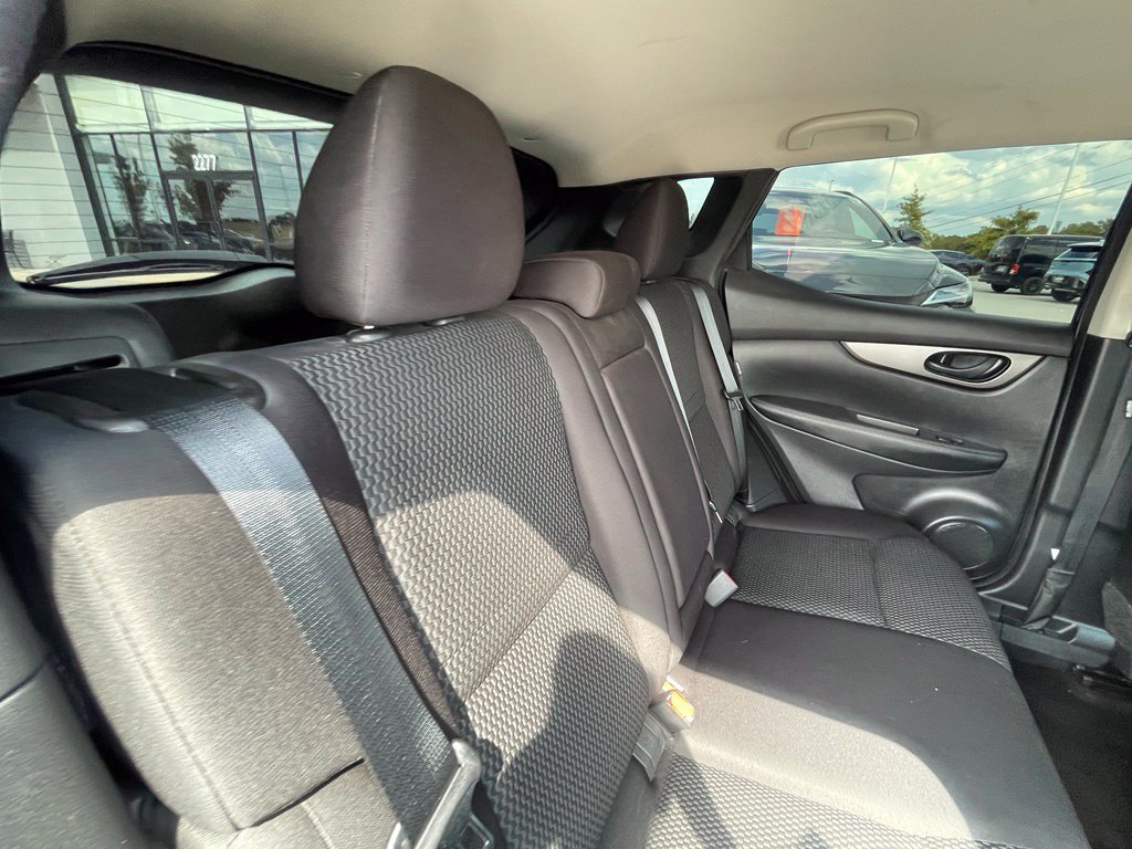 Used 2022 Nissan Rogue Sport S FWD image 28