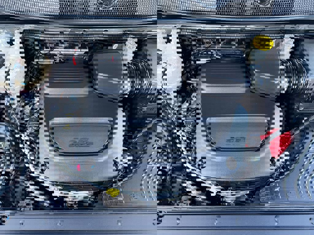 Used 2024 Chrysler Pacifica Limited image 30