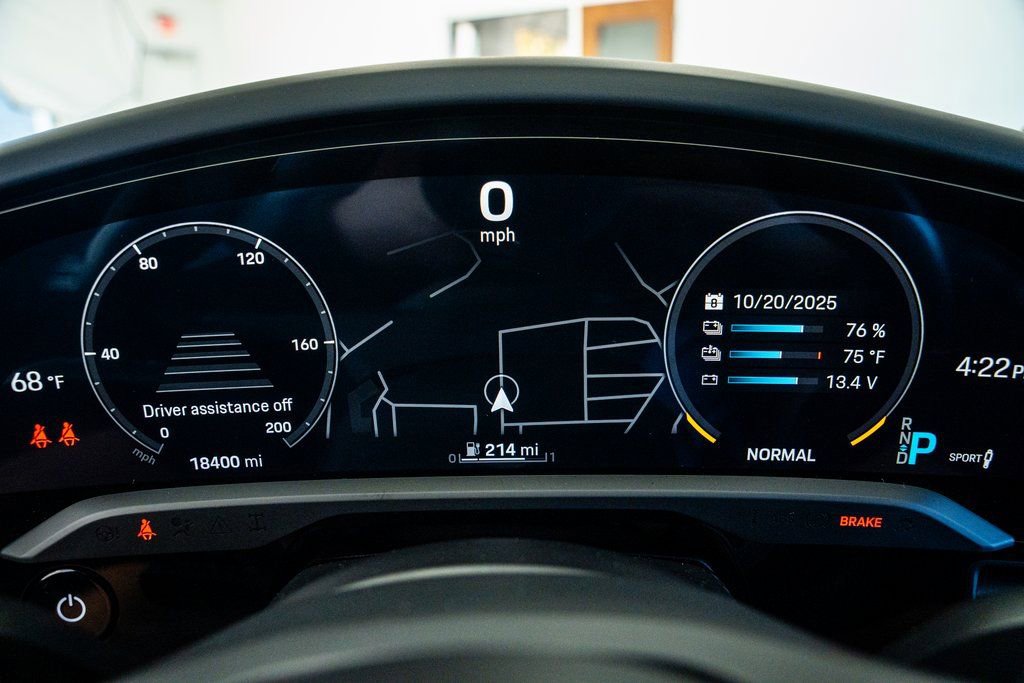 Used 2022 Porsche Taycan 4S image 43