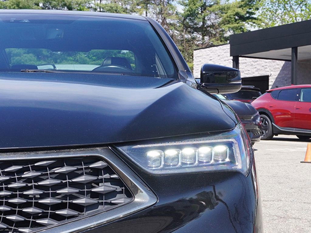 Used 2019 Acura TLX V6 w/ Technology & A-SPEC Pkg FWD image 14