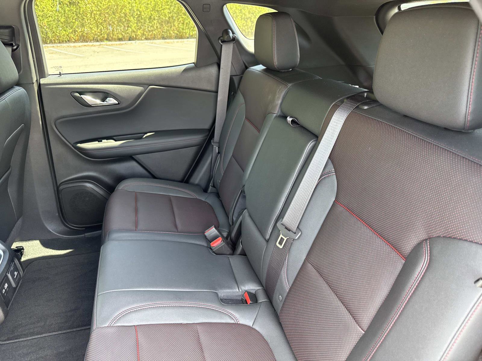 Used 2024 Chevrolet Blazer RS FWD image 11