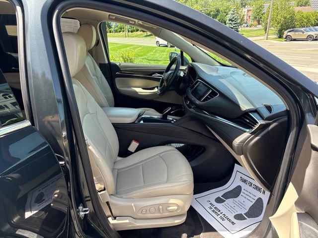 Used 2020 Buick Enclave Premium w/ Sun and Sites Package AWD/4WD image 29
